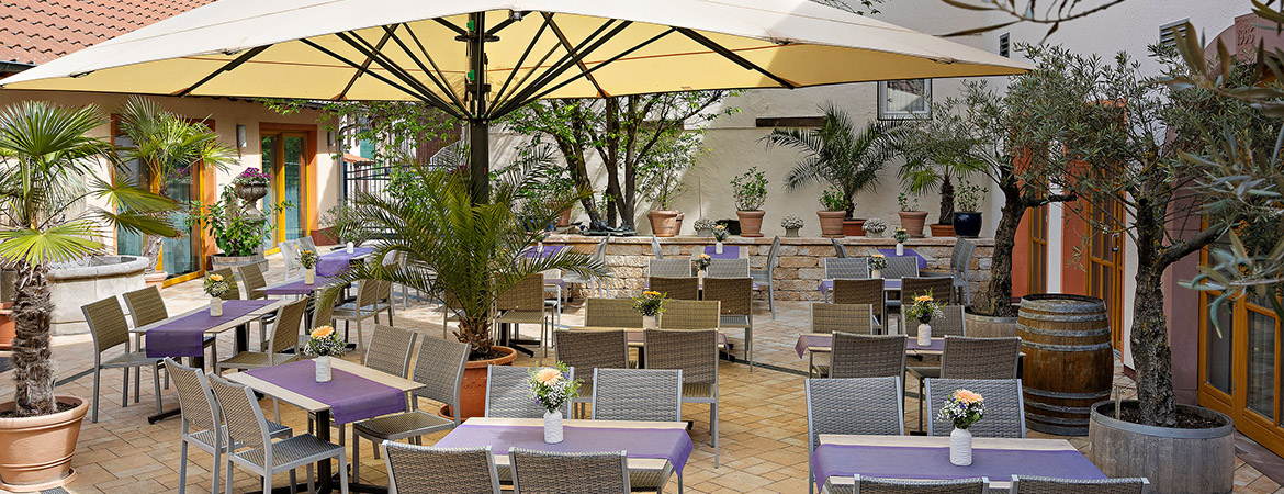 1170x450-mediterranerGarten2.jpg